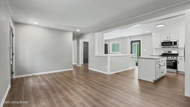 2813 Rio Rita Ave, Louisville, KY 40220