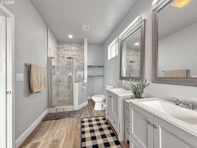 7175 VISTA RIDGE Dr, Brookings, OR 97415