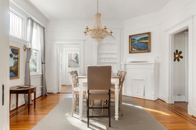 9 Colonial Street, Charleston, SC 29401