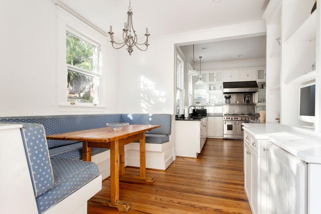 9 Colonial Street, Charleston, SC 29401