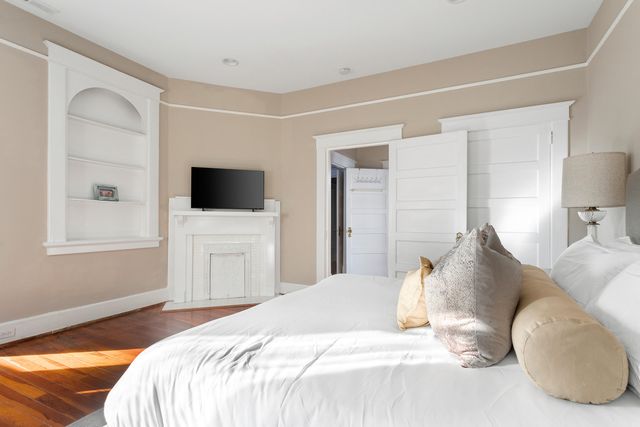 9 Colonial Street, Charleston, SC 29401