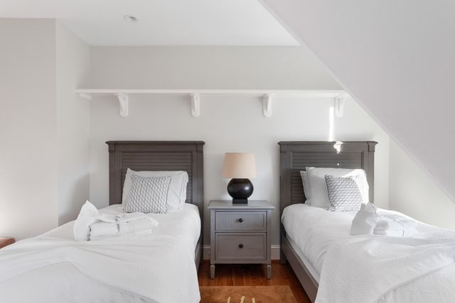 9 Colonial Street, Charleston, SC 29401