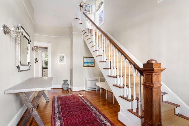 9 Colonial Street, Charleston, SC 29401