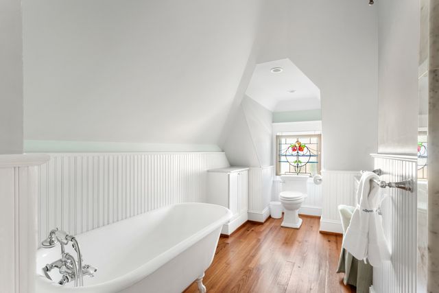 9 Colonial Street, Charleston, SC 29401