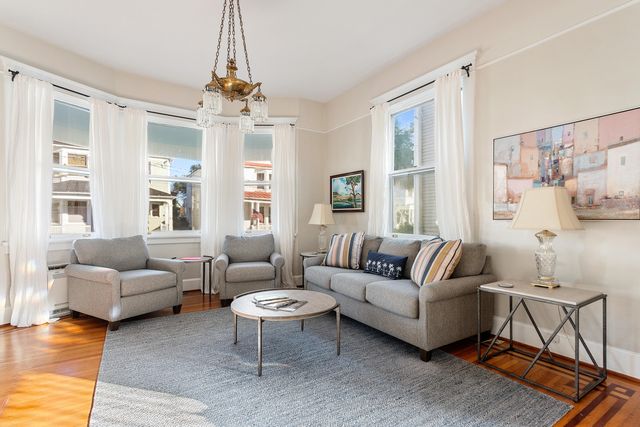 9 Colonial Street, Charleston, SC 29401