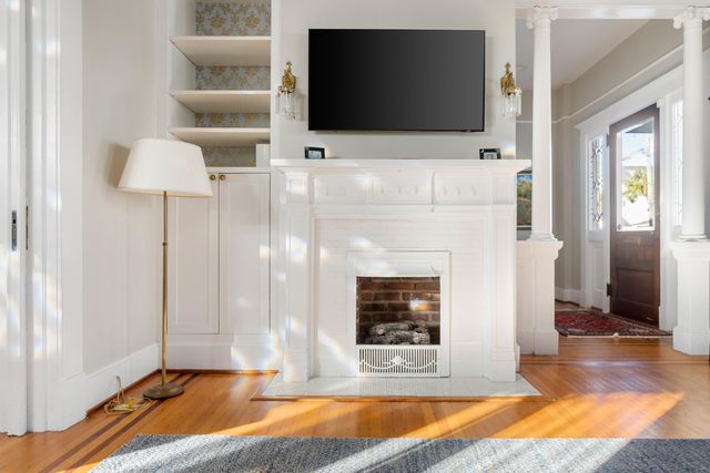 9 Colonial Street, Charleston, SC 29401