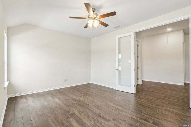 2137 Shepards Street, Seguin, TX 78155