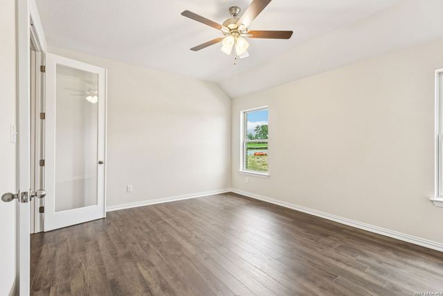 2137 Shepards Street, Seguin, TX 78155