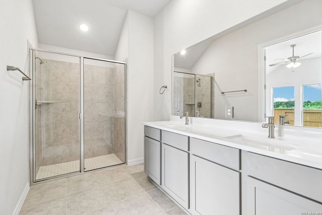 2137 Shepards Street, Seguin, TX 78155