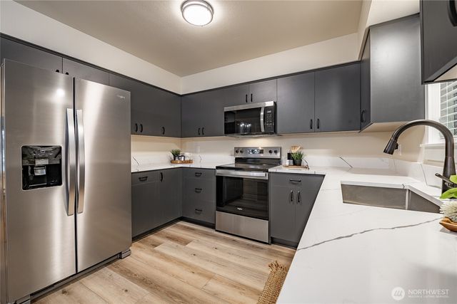 8030 Dean Drive, Custer, WA 98240