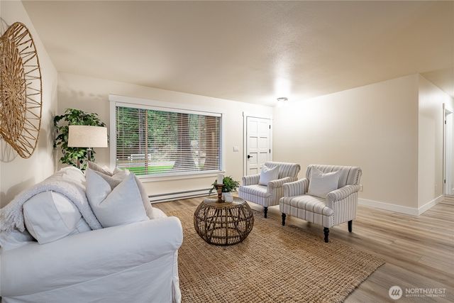 8030 Dean Drive, Custer, WA 98240