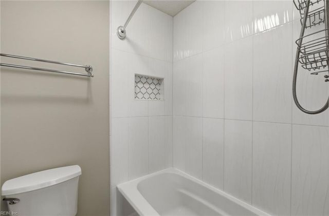 110 Souverain LNDG, Yorktown, VA 23692