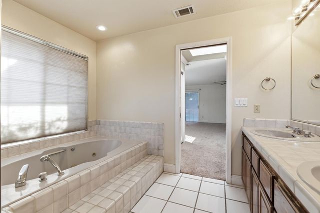 2304 Van Der Goes Way, Modesto, CA 95356