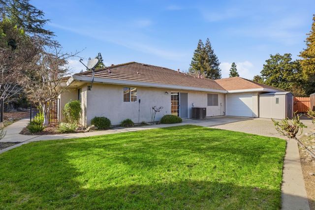 2304 Van Der Goes Way, Modesto, CA 95356
