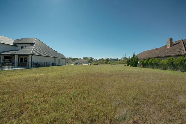 11690 Renaissance Drive, Montgomery, TX 77356