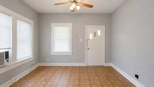 1319 Leal B, San Antonio, TX 78207