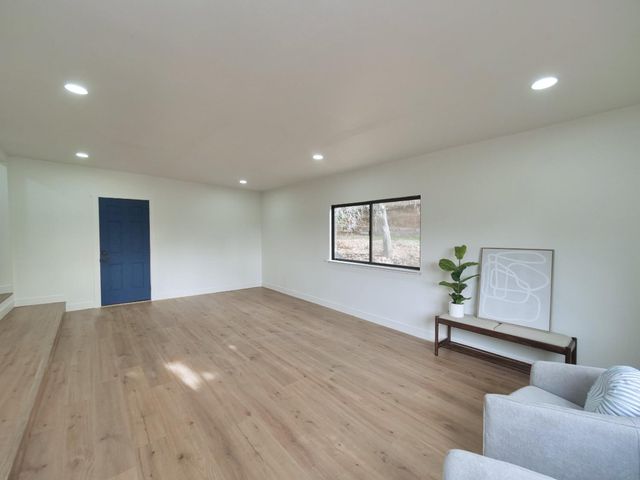 164 Mulberry Ln, Auburn, CA 95603