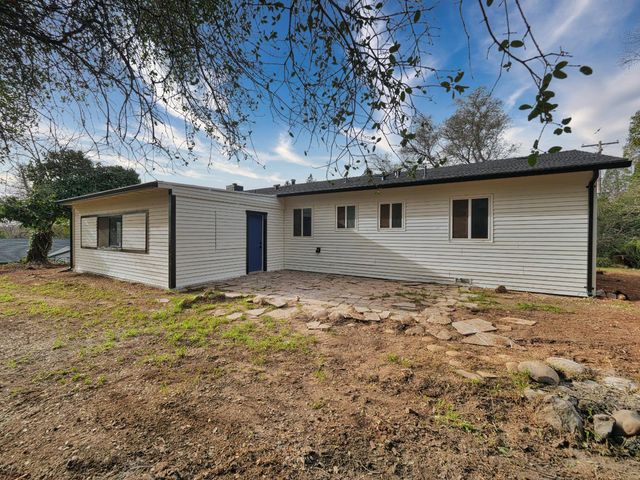 164 Mulberry Ln, Auburn, CA 95603