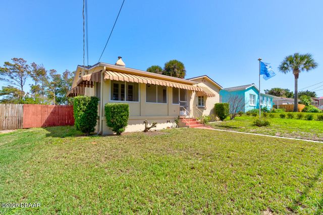 25 Goodall Avenue, Daytona Beach, FL 32118
