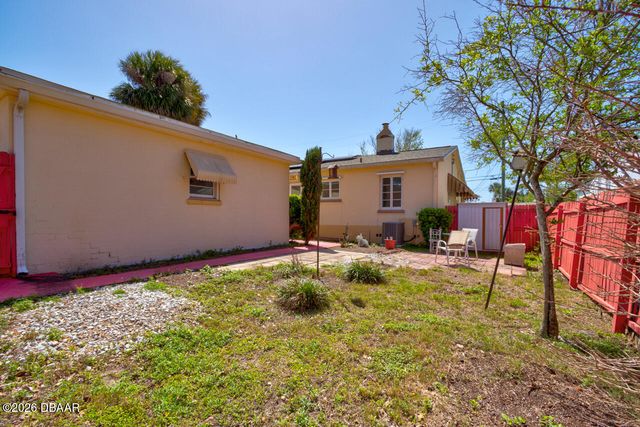 25 Goodall Avenue, Daytona Beach, FL 32118