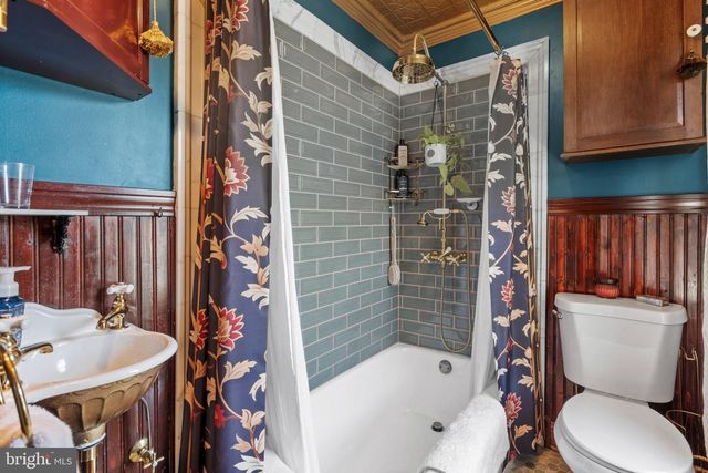 106 W 5TH ST, Palmyra, NJ 08065