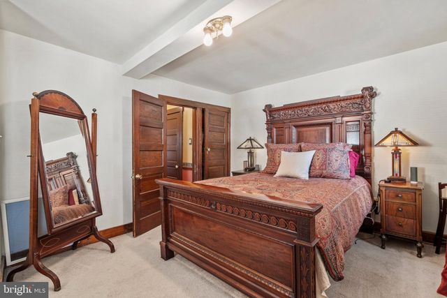 106 W 5TH ST, Palmyra, NJ 08065