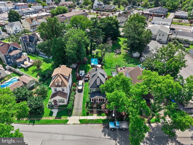 106 W 5TH ST, Palmyra, NJ 08065