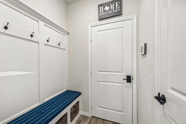 1812 Agoura Hills Drive, Houston, TX 77080