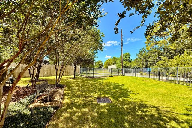 1812 Agoura Hills Drive, Houston, TX 77080