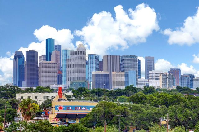 1812 Agoura Hills Drive, Houston, TX 77080