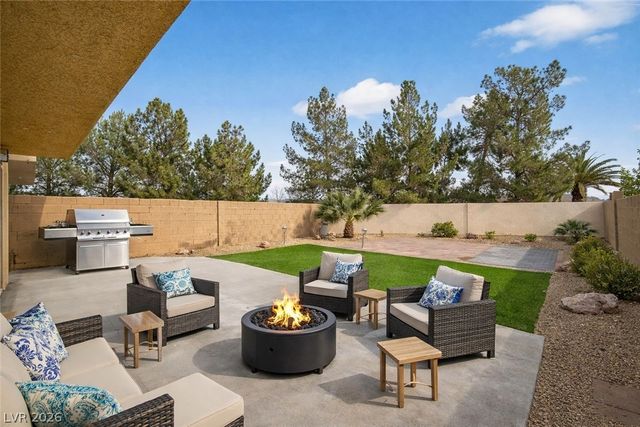 340 Cart Crossing Way, Las Vegas, NV 89148