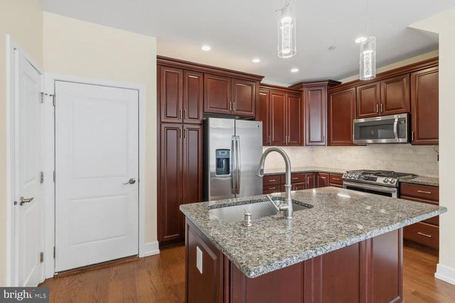 401 LAKEVIEW CT, King Of Prussia, PA 19406