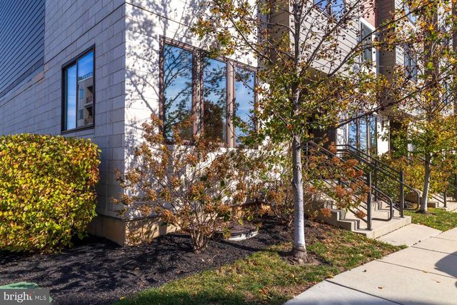 401 LAKEVIEW CT, King Of Prussia, PA 19406