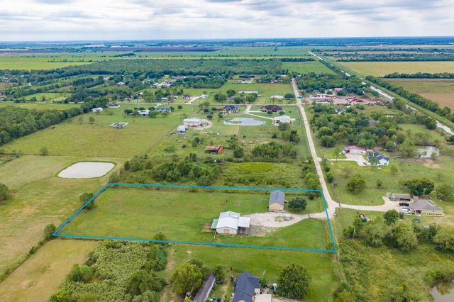 1108 County Road 55, Rosharon, TX 77583