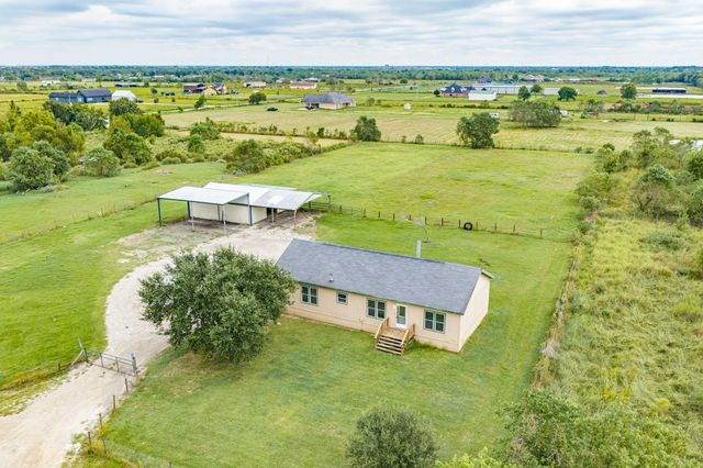 1108 County Road 55, Rosharon, TX 77583