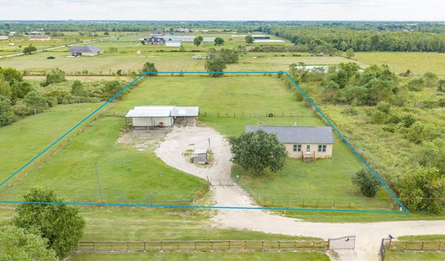 1108 County Road 55, Rosharon, TX 77583