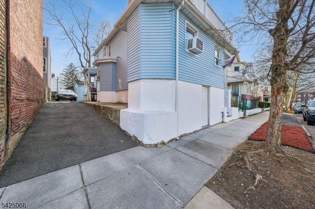 416 Frankfort St, City Of Orange Twp., NJ 07050