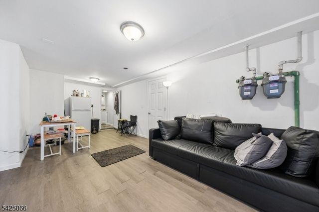 416 Frankfort St, City Of Orange Twp., NJ 07050