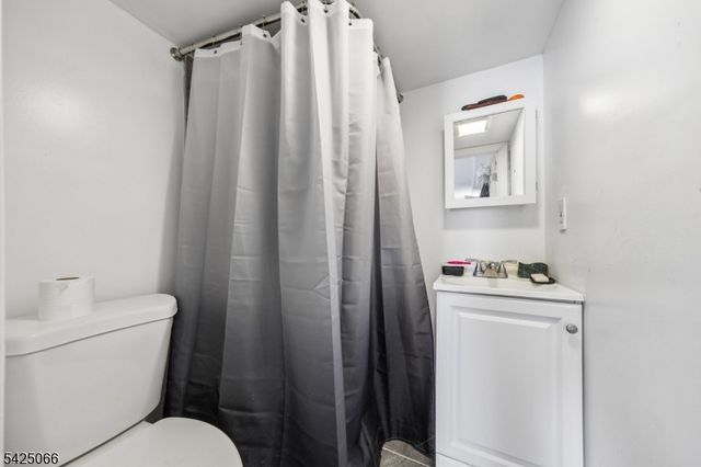 416 Frankfort St, City Of Orange Twp., NJ 07050