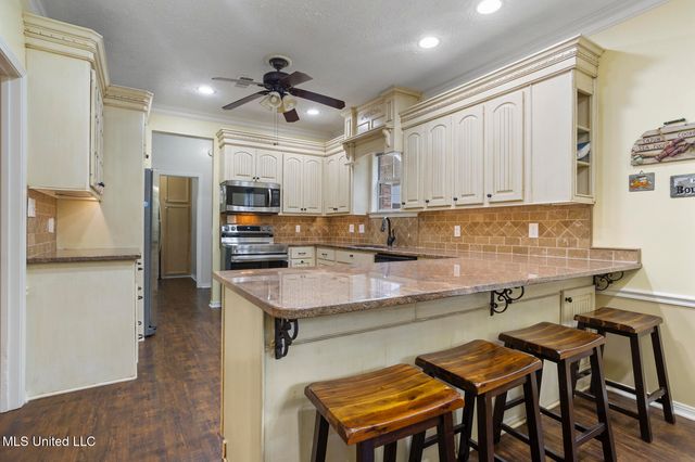 1629 Kimbell Road, Terry, MS 39170