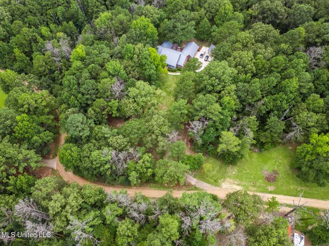 1629 Kimbell Road, Terry, MS 39170