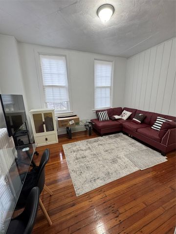 208 Tompkins Avenue, Yonkers, NY 10703