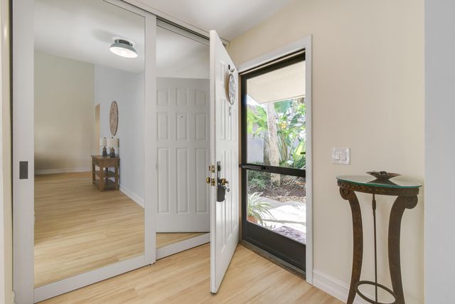 137 Harbourside Circle, Jupiter, FL 33477