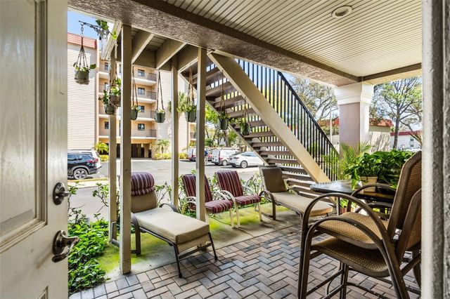 606 BELLA LOOP 2, Dunedin, FL 34698