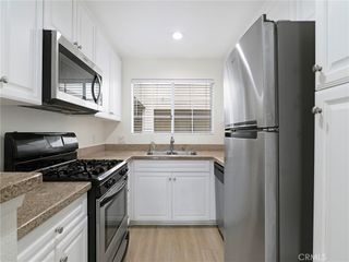 5510 Owensmouth 212, Woodland Hills, CA 91367