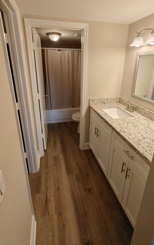 225 SE 10th Street D3, Deerfield Beach, FL 33441