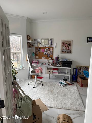 129 Manhattan Avenue, Bayville, NJ 08721