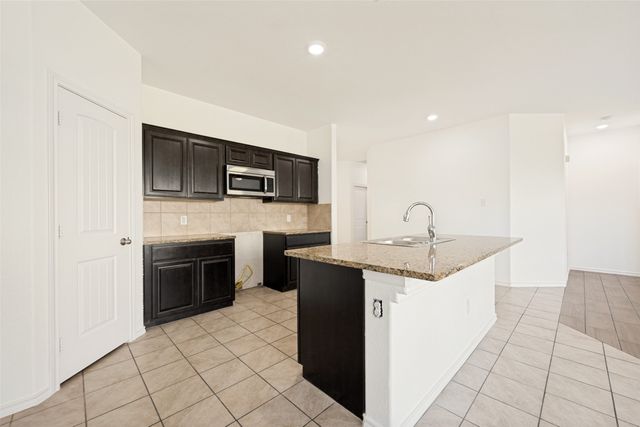 2601 Stonewall Lane, Fort Worth, TX 76123