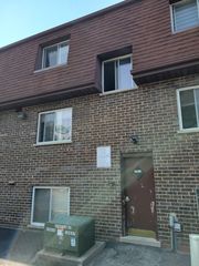 10471 dearlove Road 4, Glenview, IL 60025