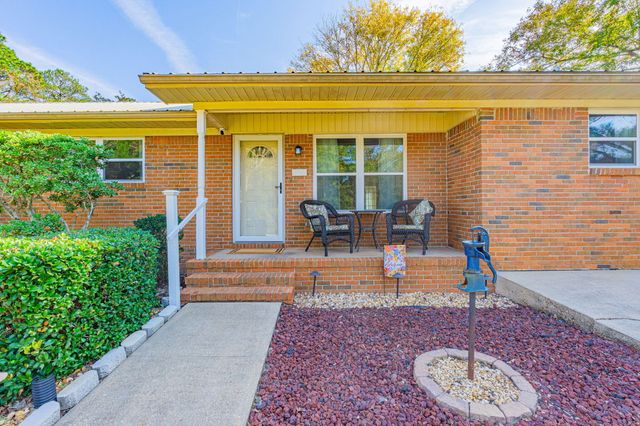 3606 Airport Road, Crestview, FL 32539